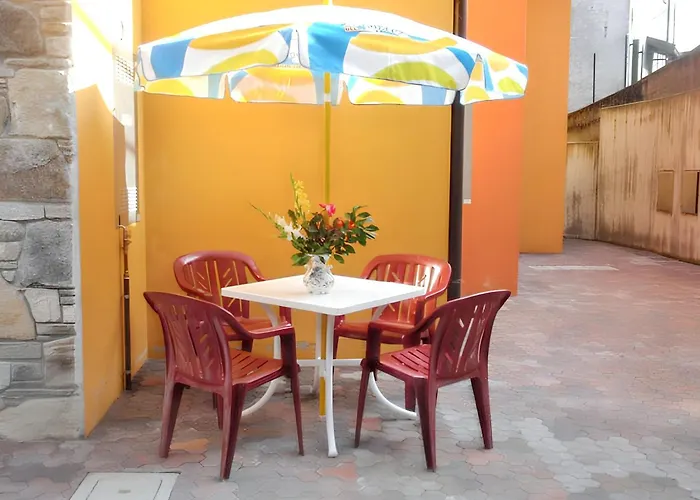 Charming Apartment In Livo With Terrace And Amazing View 70 M²