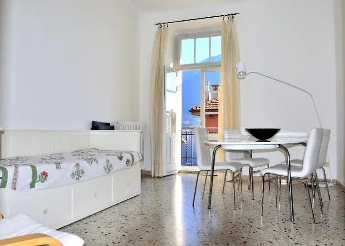 The Magic Lake - Apartment With Balcony And Lake View