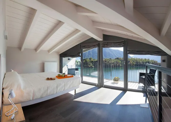 Mulino Vista Lake By Rent All Como