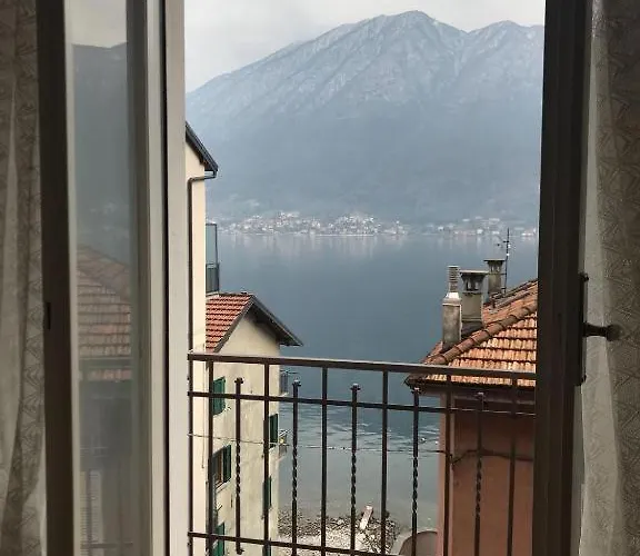 The Family House - Apartment With Balcony And Lake View