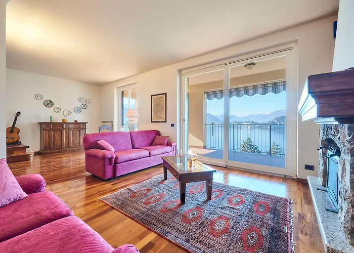 Luxury Apartment With Lake View Near Varenna
