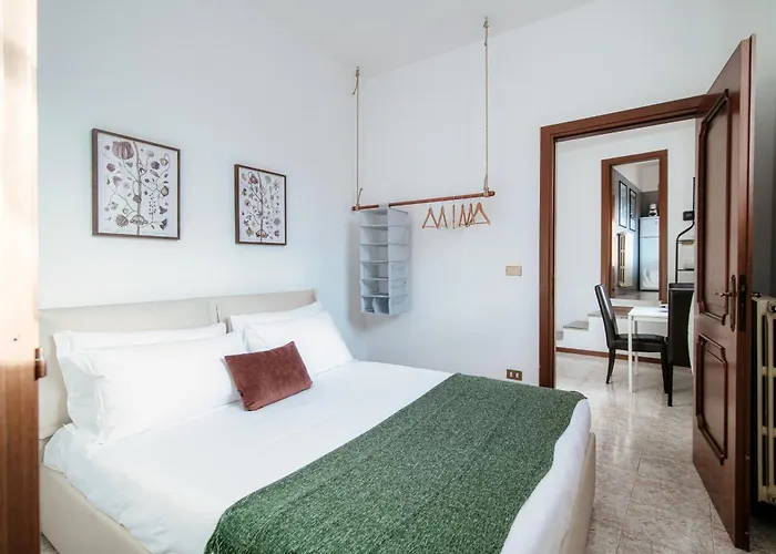 Apartment Piazza Roma By Quokka 360 - Inside The Historic Walls Of Como City