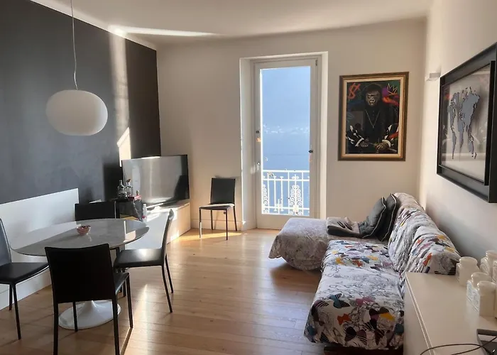 Special Apartment On Lakeside
