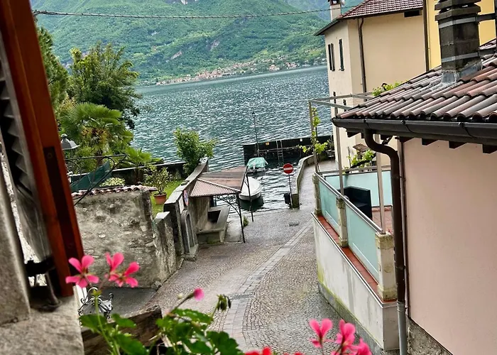 Al Civico 7 Relax A Due Passi Dal Lago Di Como