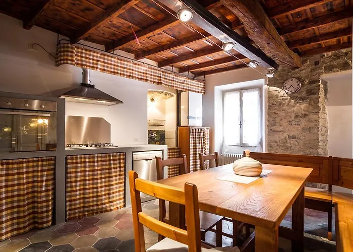 Vecchio Borgo