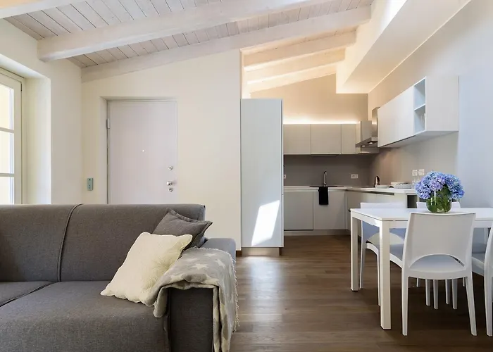 Palazzo Tatti - Bymyhomeincomo