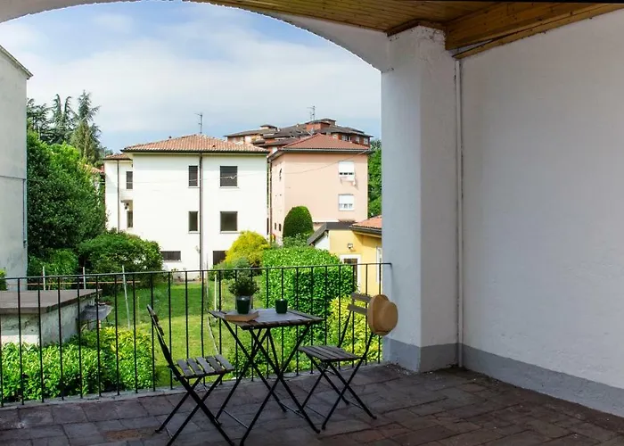 Joivy Beautiful 1 Bed Apt With Terrace And Parking