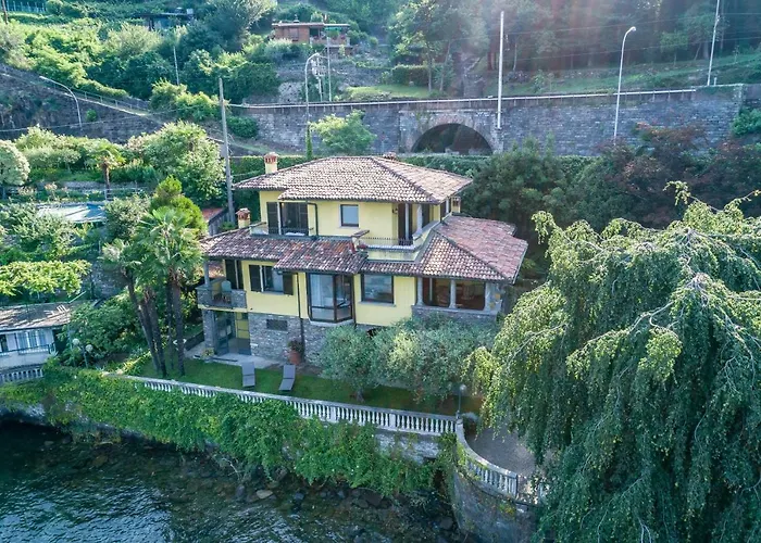 Villa Mina