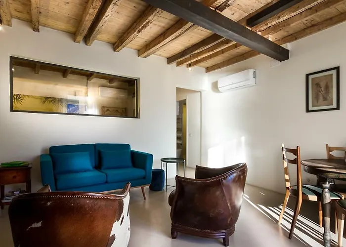 Moltrasio Gem