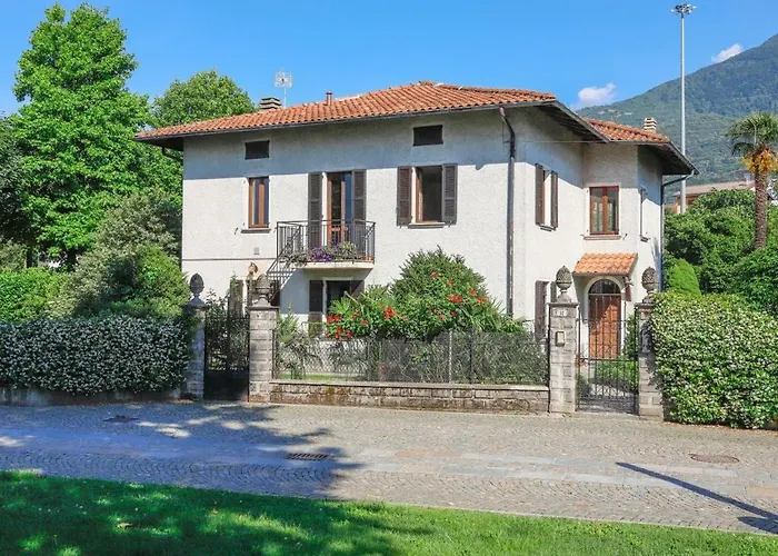 Villa Lago