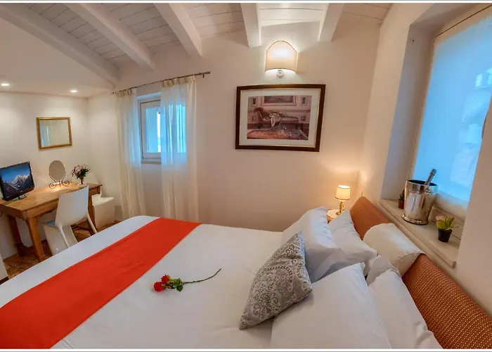 Villa Aquarius - Larihome A08