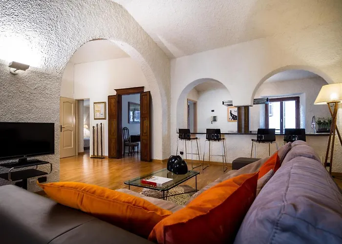 Cernobbio Art Apartment