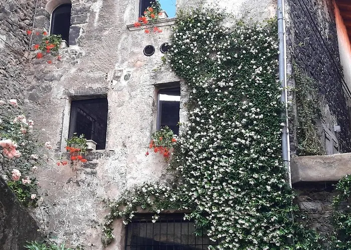 Casa Isola