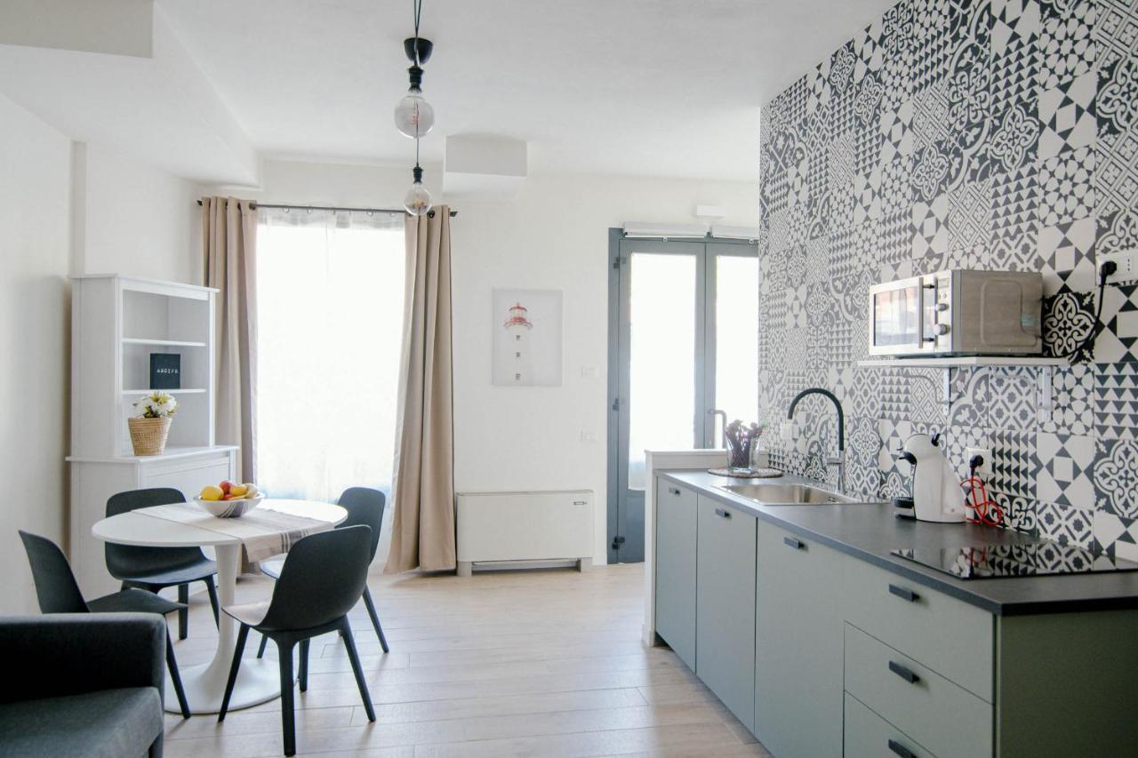 White Soul - By Myhomeincomo Apartment *