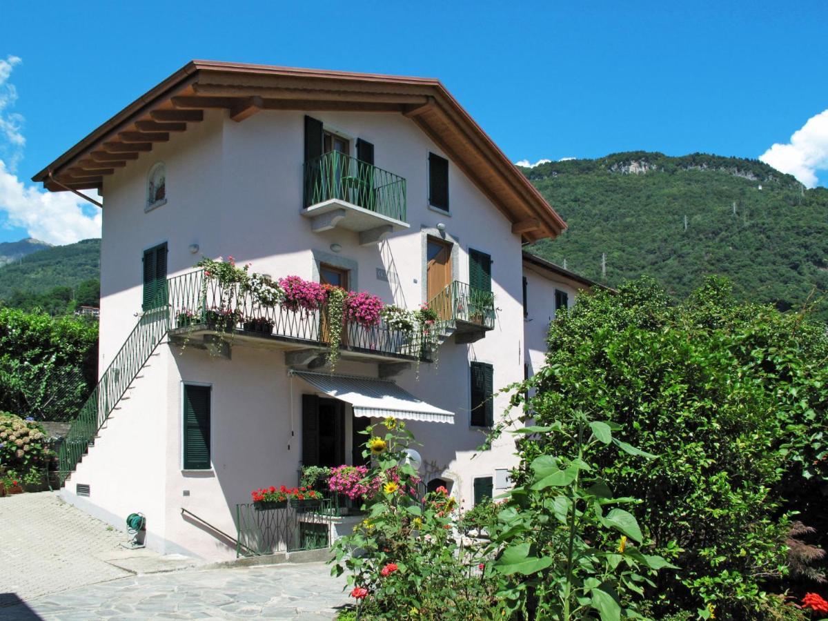 Locazione Turistica Ca' Bianca - Grv115 Apartment Gravedona
