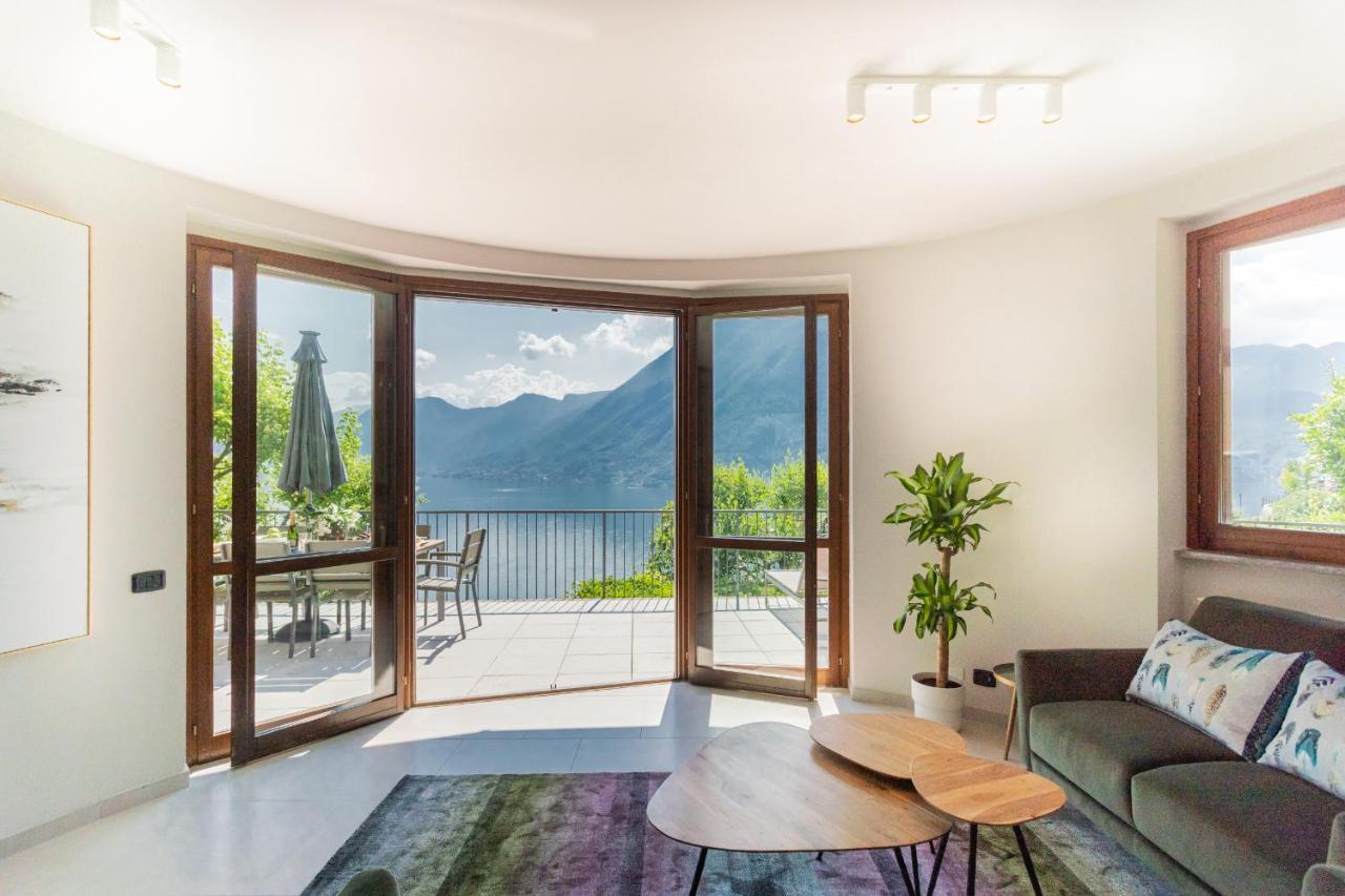 Castello With Jacuzzi & Priceless View By Rent * Argegno