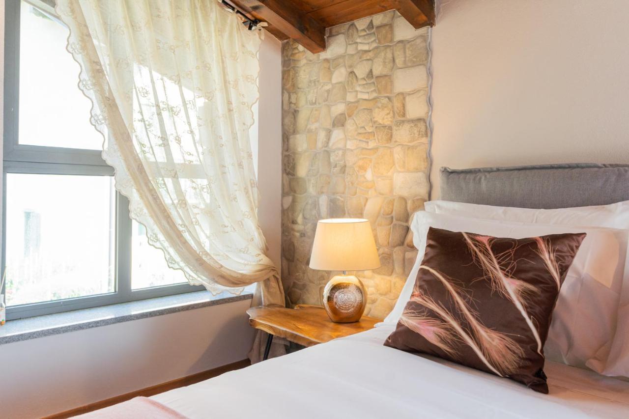 Villa Castello With Jacuzzi & Priceless View By Rent *