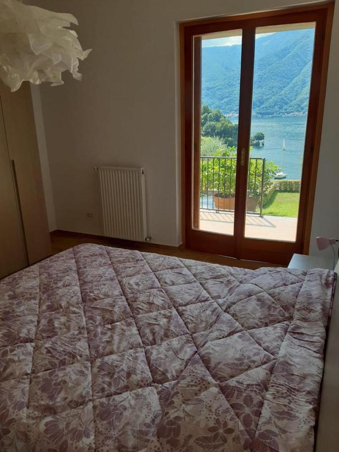 Big With View And Two Bedrooms * Sala Comacina