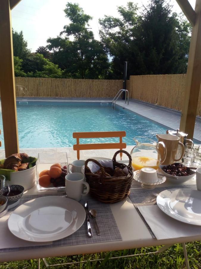 Akuaduulza Bed & Breakfast San Siro (Lombardy)
