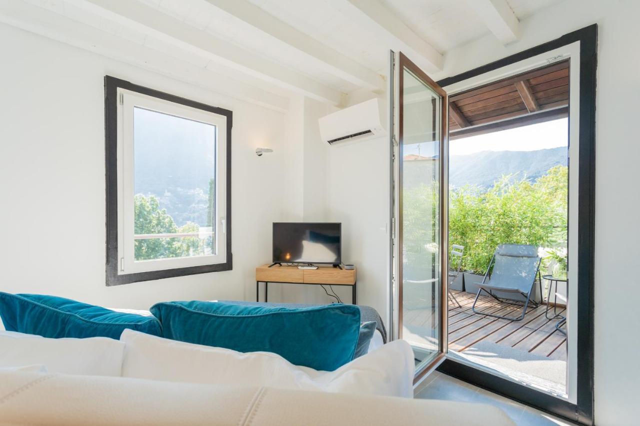 P Terrace - Lake View By Rent All Como Apartment *