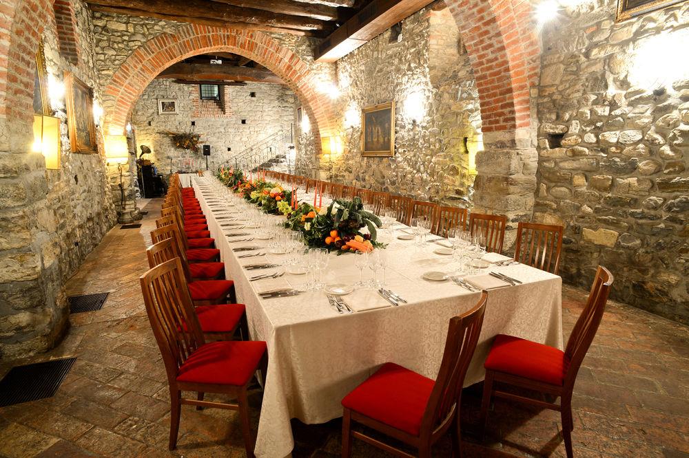Relais & Castello Di Casiglio Erba