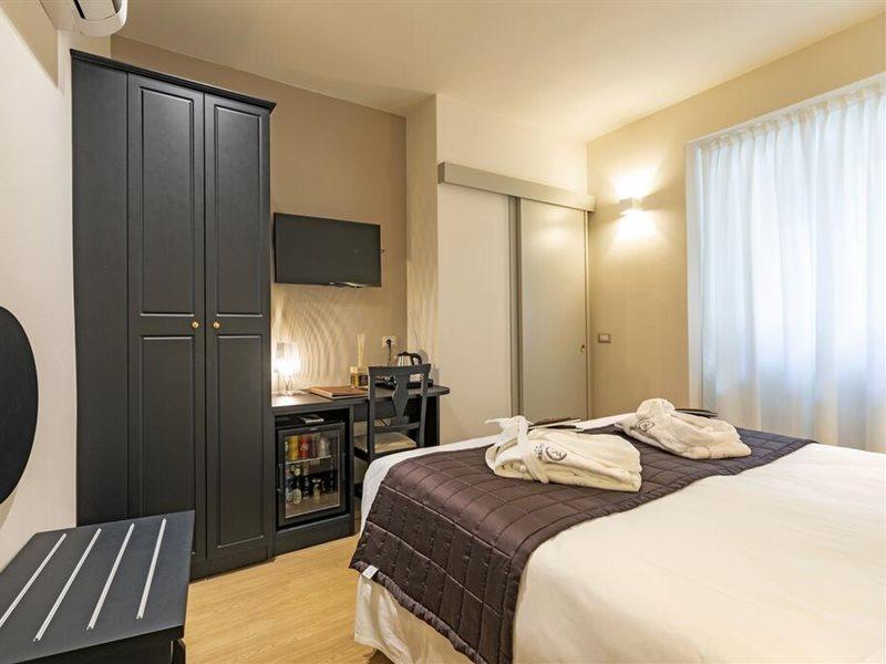 Hotel Cipressi 4*