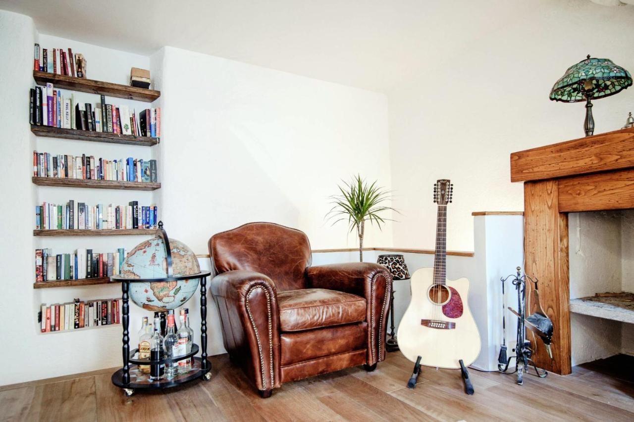 Apartment House Of Dreams *