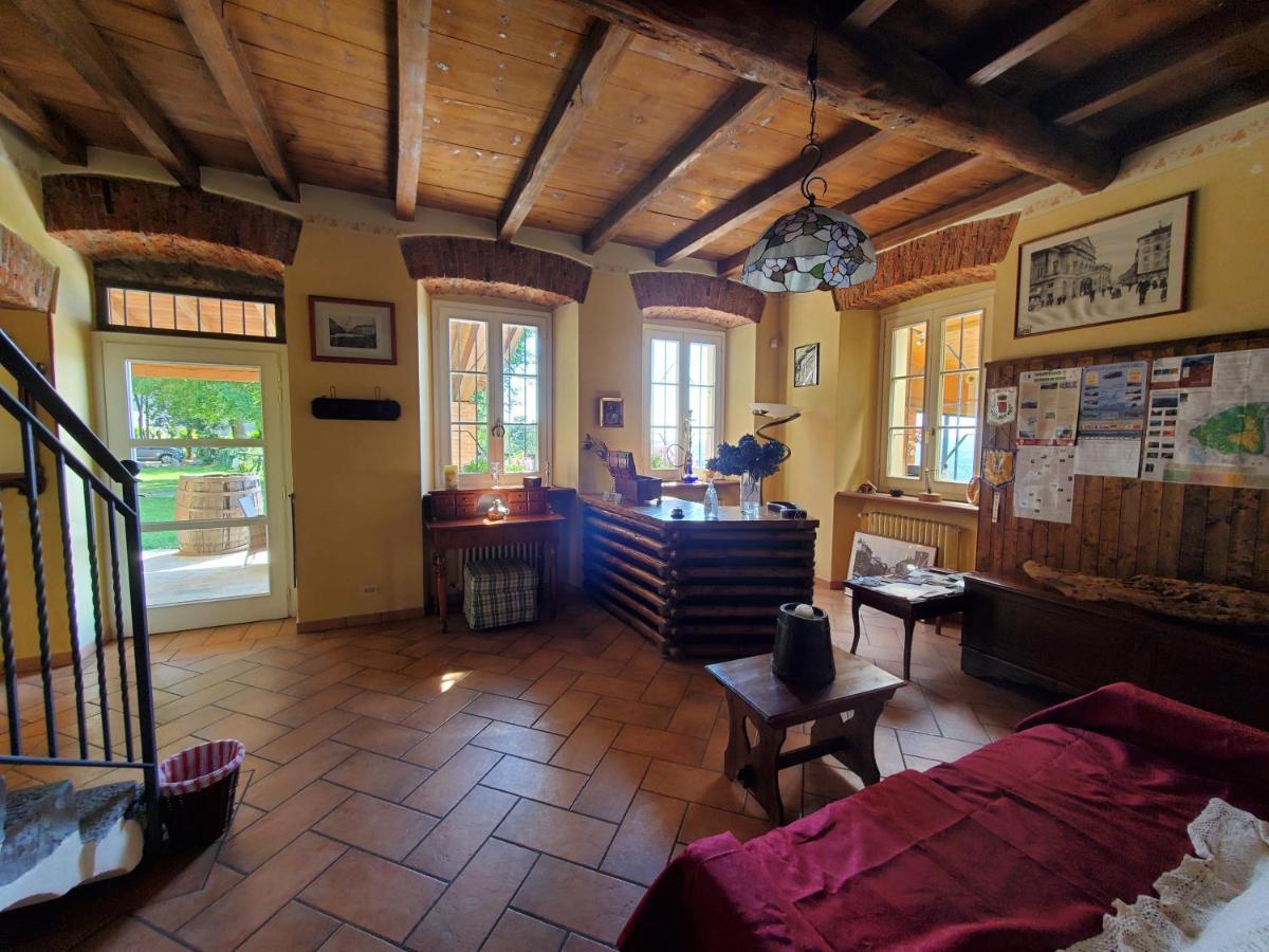 Antica La Tinara Del Belvedere - Romantic Dreams - (adults Only) Inn Galbiate