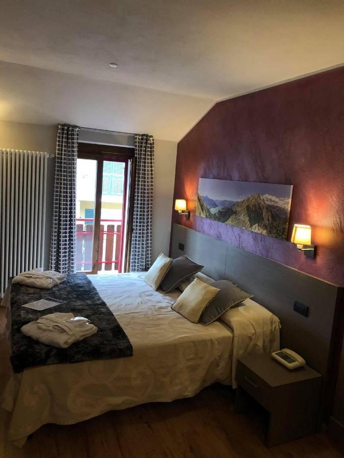 Berlinghera Hotel 2*