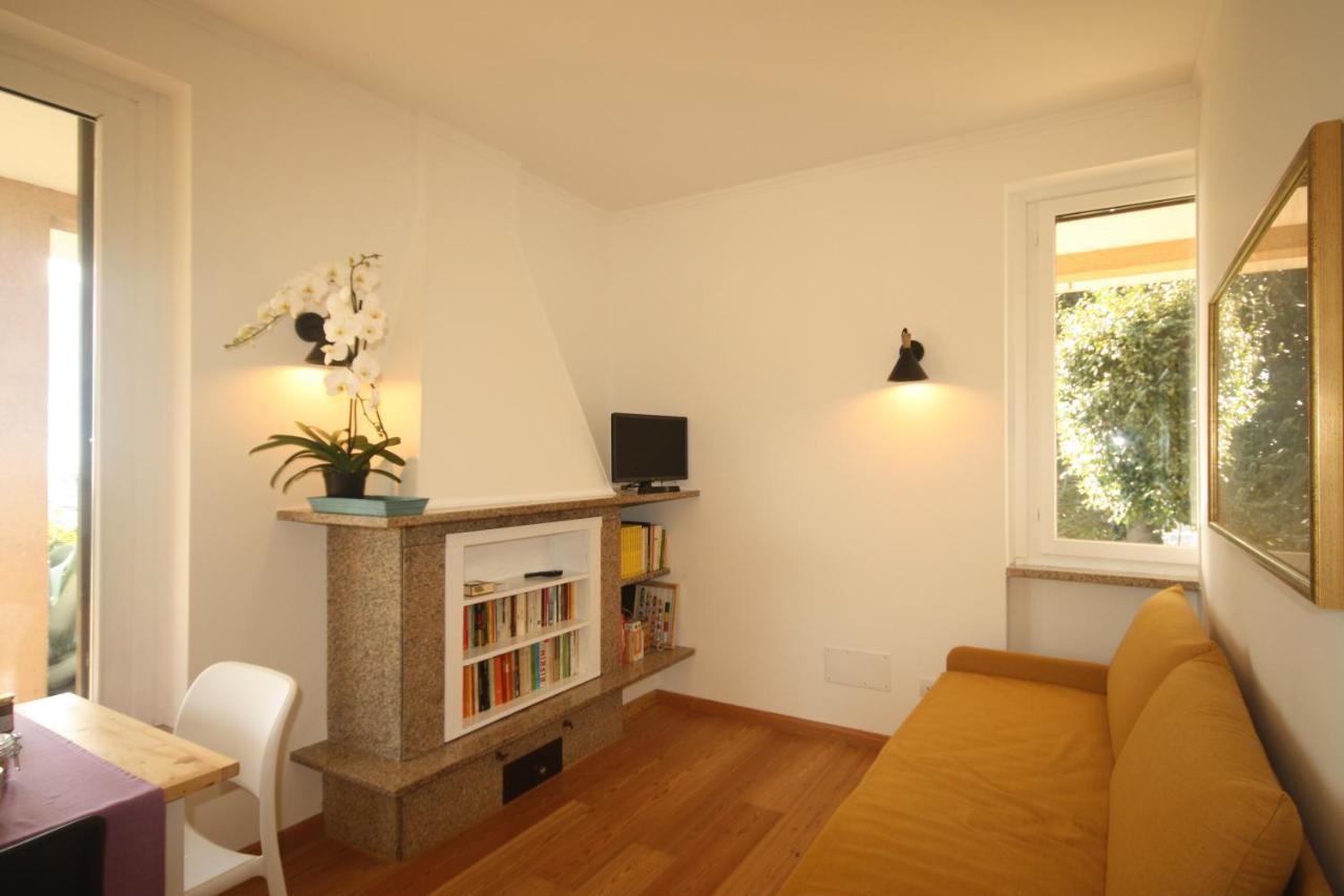 Badalone Apartment