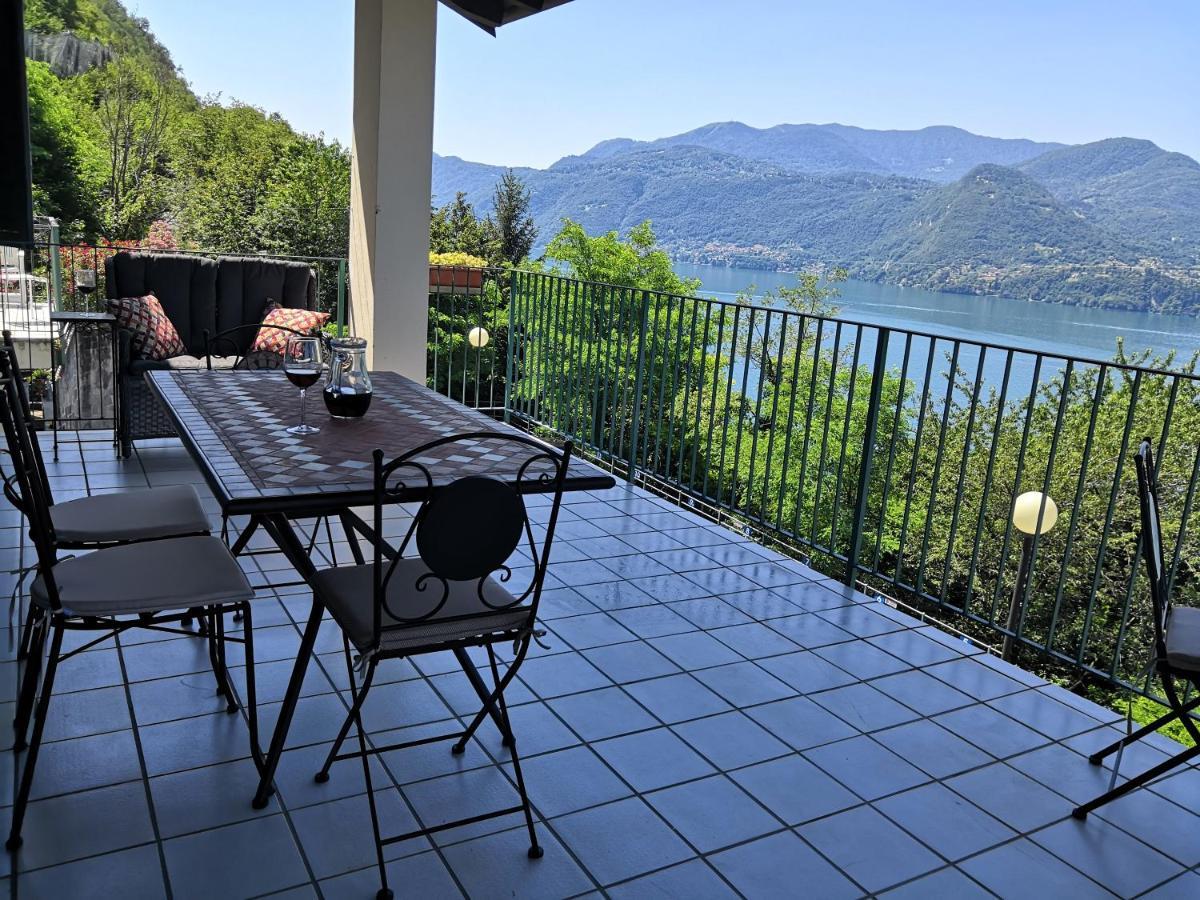Near Monastero And Castello Di Vezio Apartment