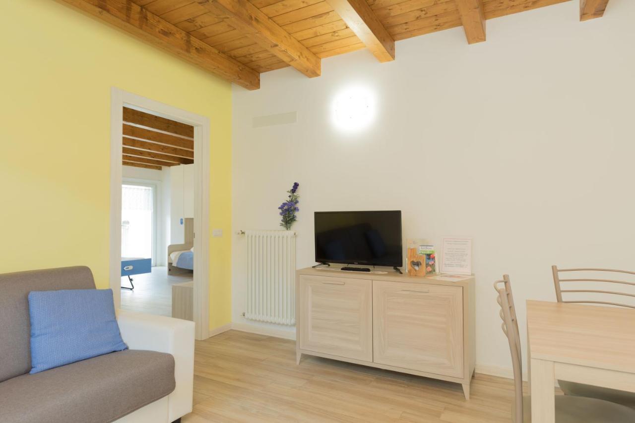 Residenze Lariane Apartment