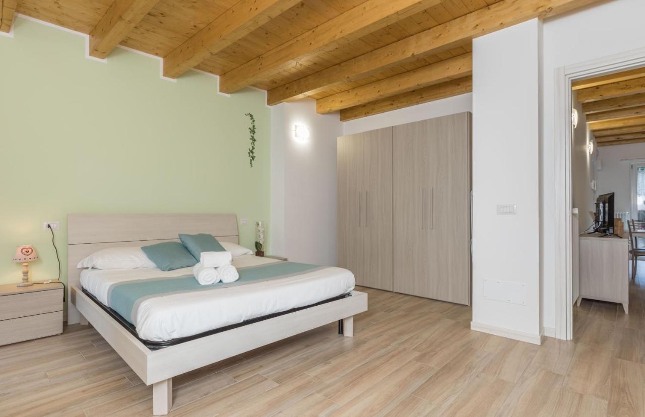 Residenze Lariane Apartment