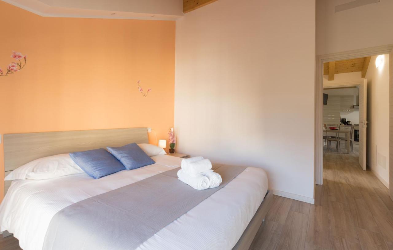 Residenze Lariane Apartment *