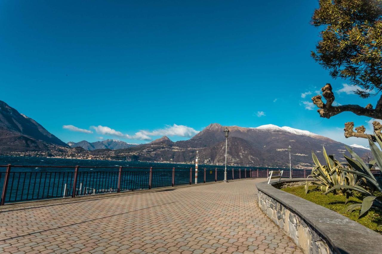 Porto Azzurro Varenna
