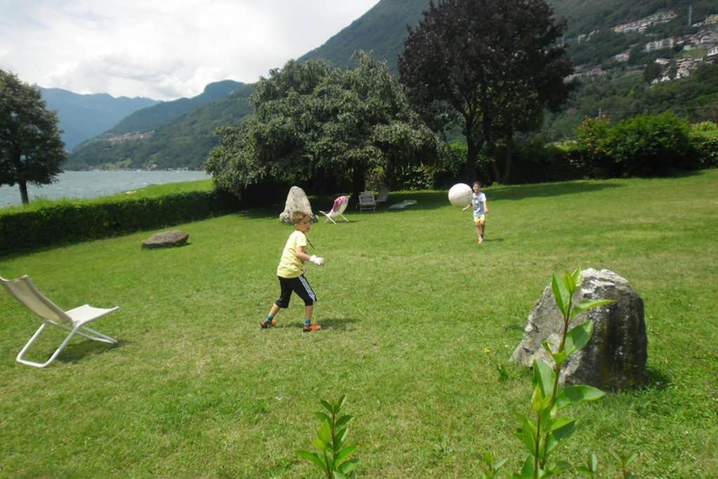 Favoloso Fronte Lago, Apartment *