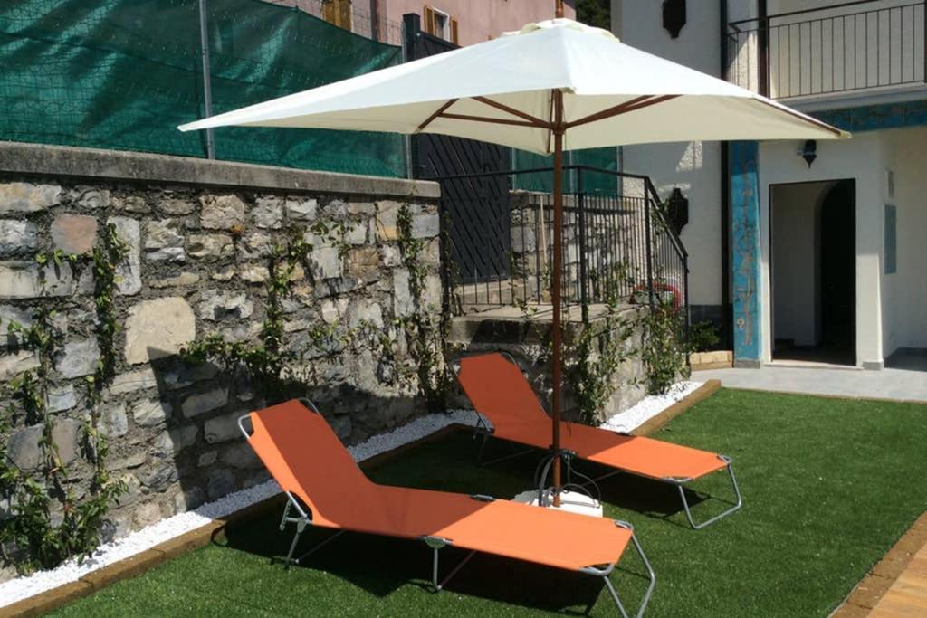 Villa Damia, Independent With Direct Lake Access *