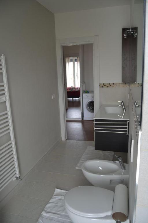 Casa Conte Air Conditioning, Near Station, Center And Ferry To Bellaggio * Colico