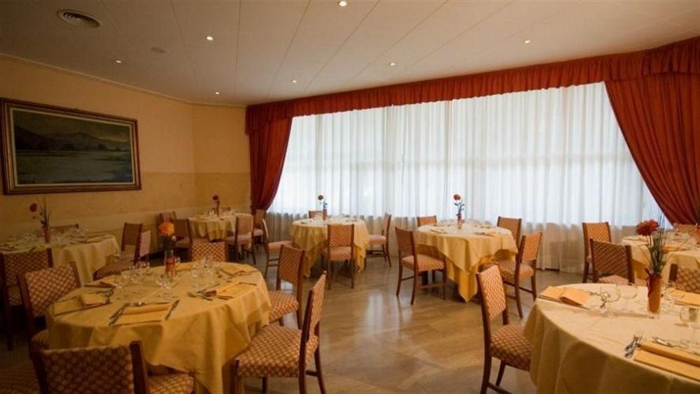 Hotel Center