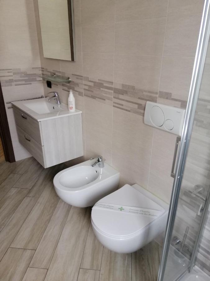 Karina House - * Como