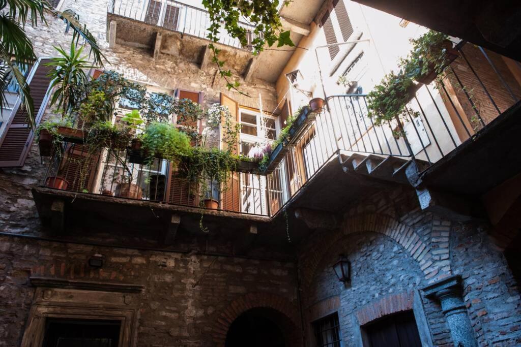 La Casa Di Pietra -by House Of Travelers- Côme