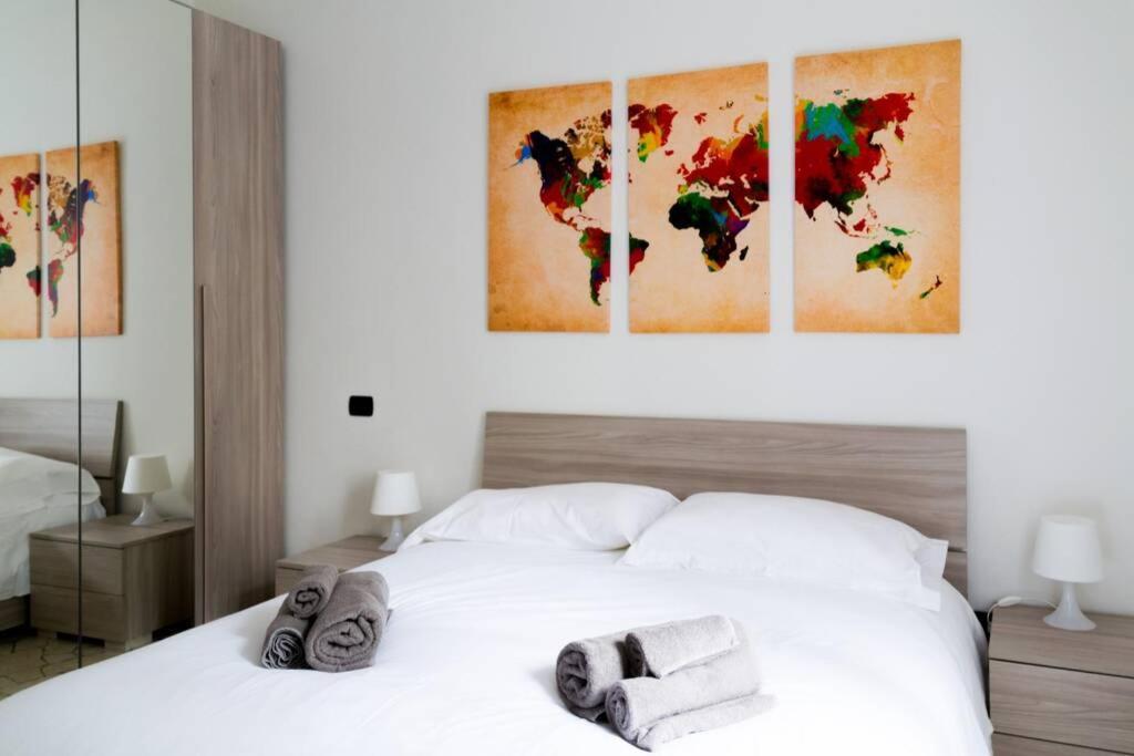 Mattias - The House Of Travelers * Como