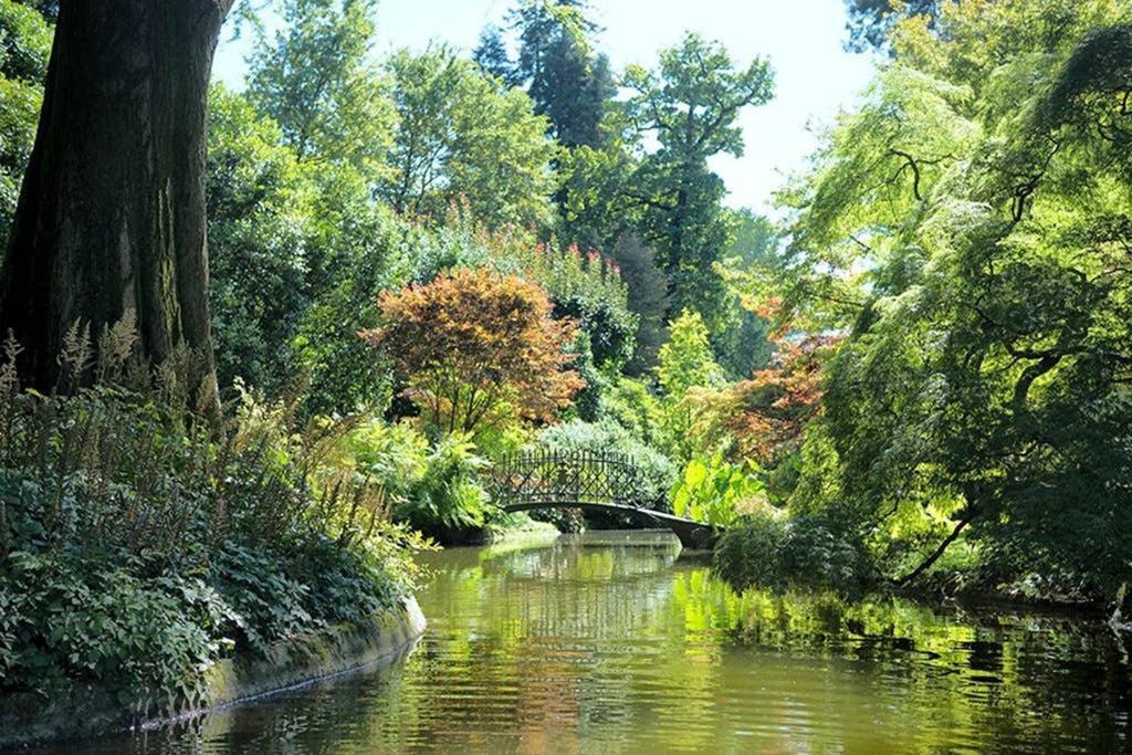 Of Bellagio's Woods Holiday home