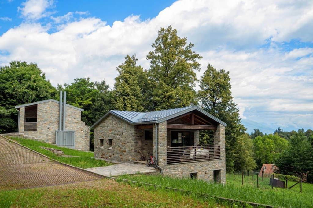 Of Bellagio's Woods Holiday home
