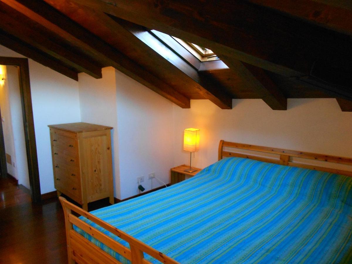 The House On The Bridge- La Casa Sul Ponte *