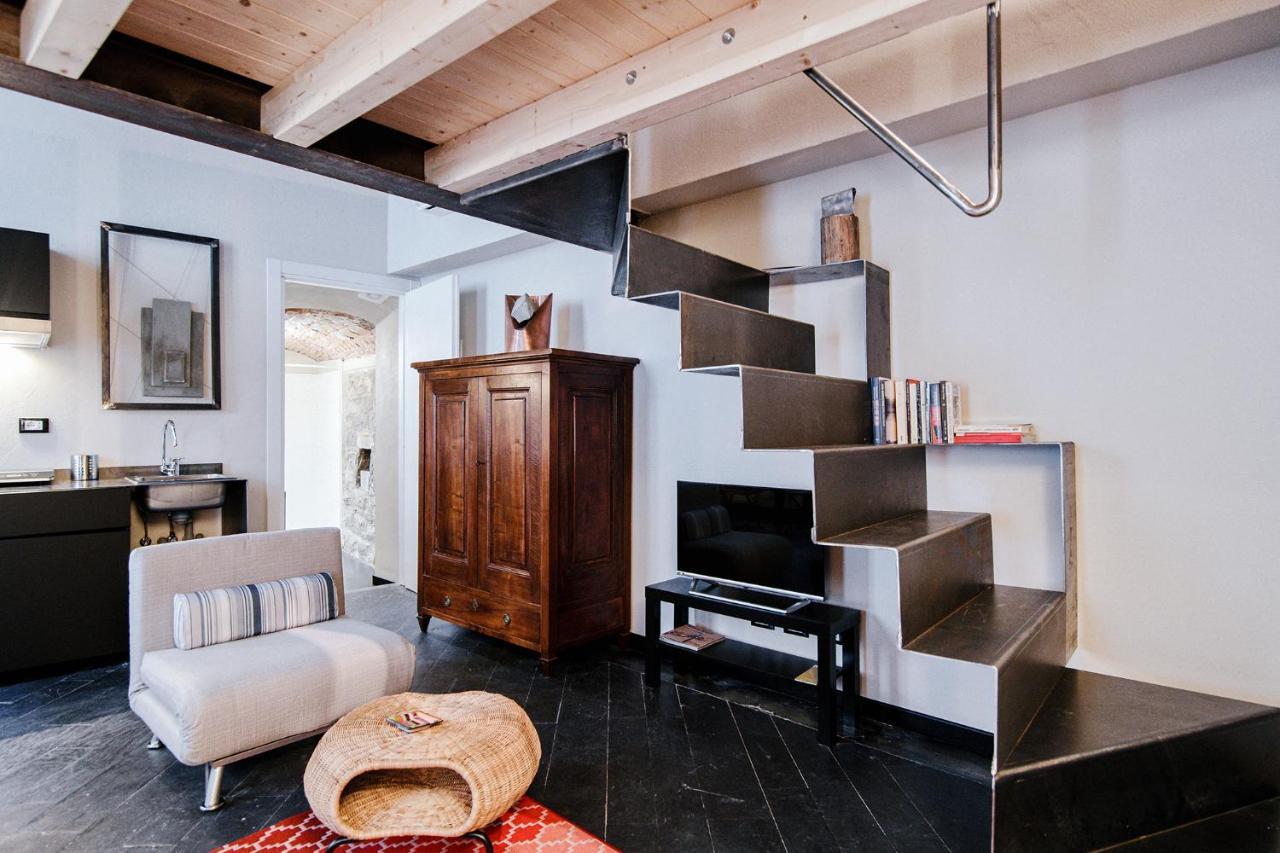 Palazzo Del Pero -by House Of Travelers- *