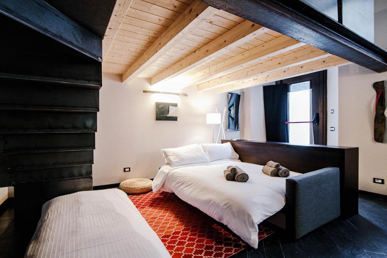 Palazzo Del Pero -by House Of Travelers- Côme