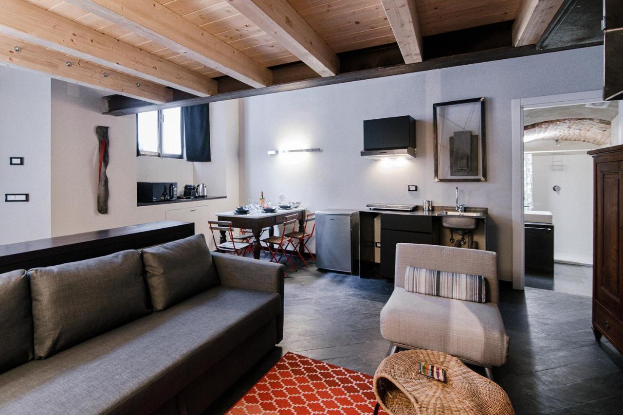 Palazzo Del Pero -by House Of Travelers- *