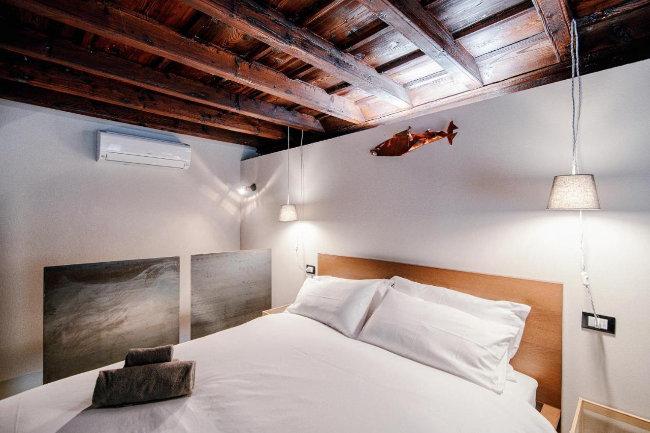 Palazzo Del Pero -by House Of Travelers- Côme