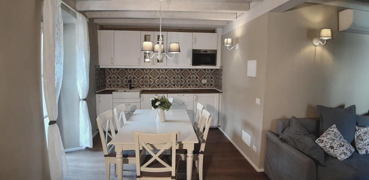 Domashome Apartment *